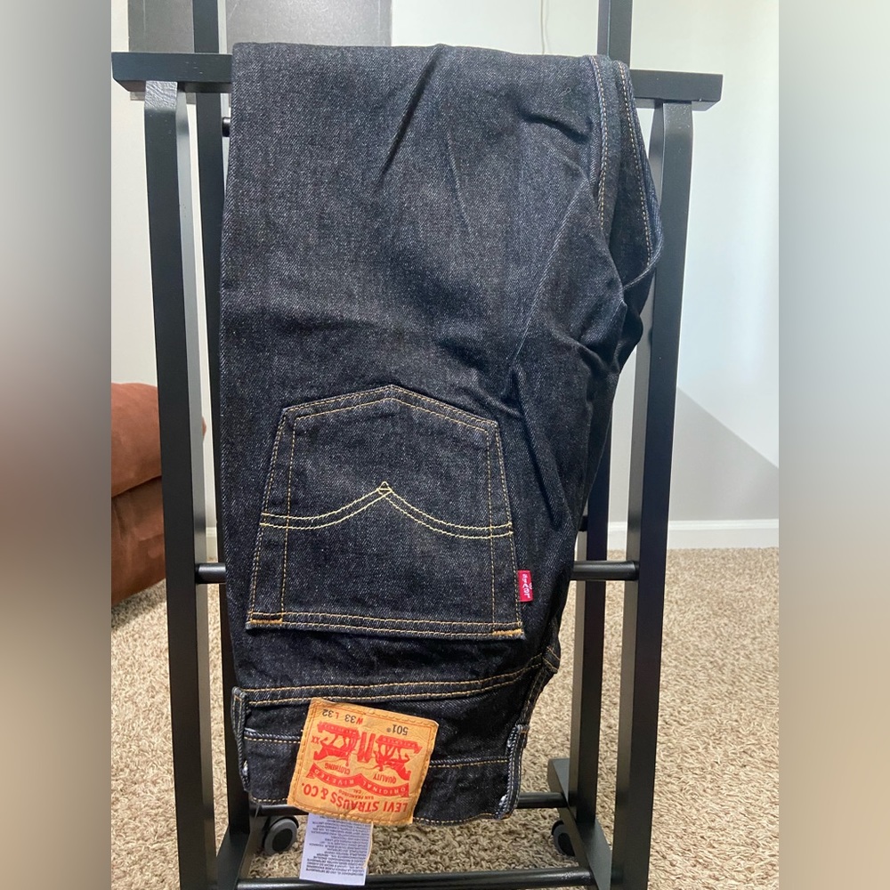 Levi Jeans W33 W32